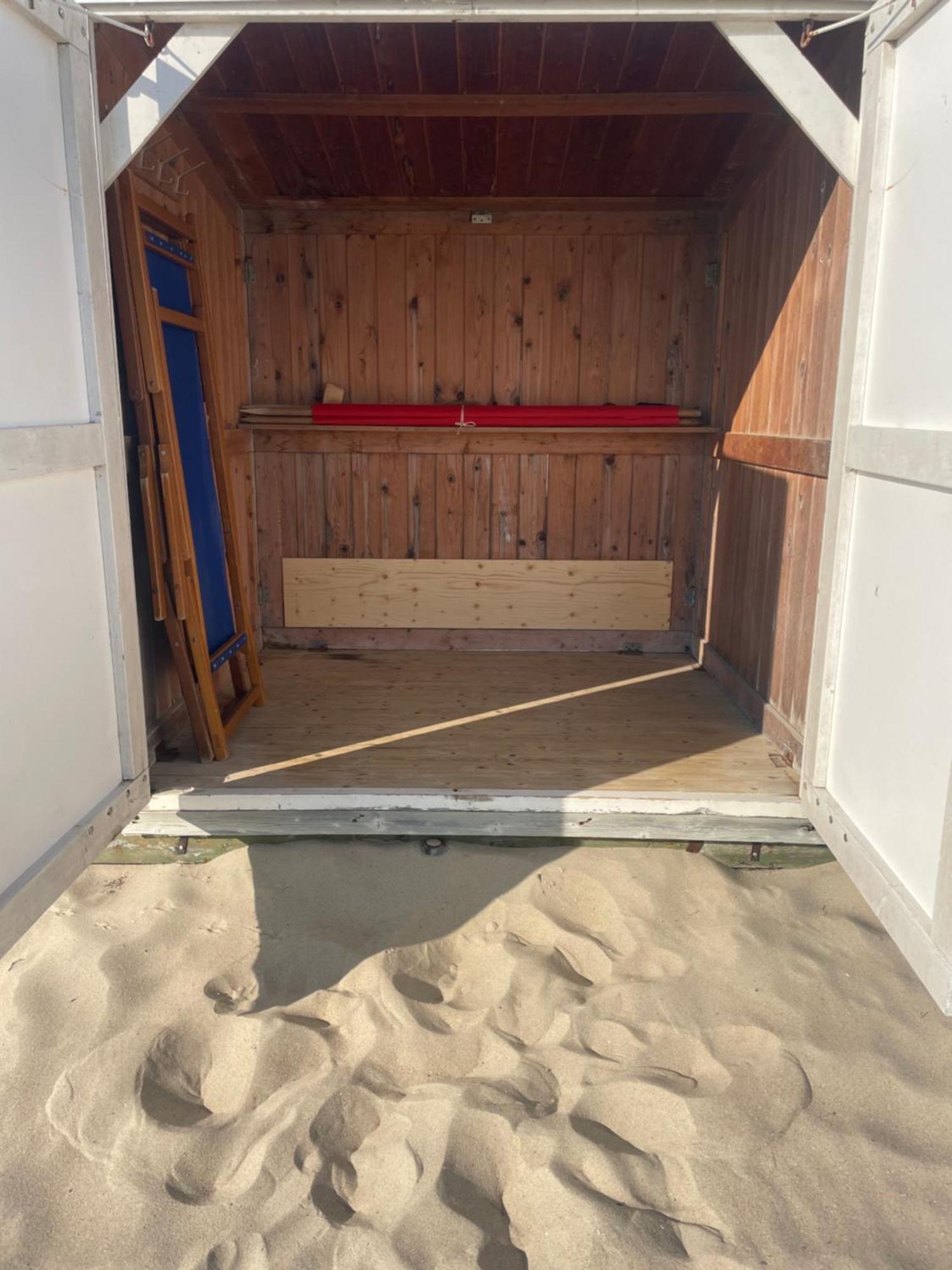 Luxe Tiny House Incl Jacuzzi En Strandhuisje In Zomerseizoen Meliskerke المظهر الخارجي الصورة